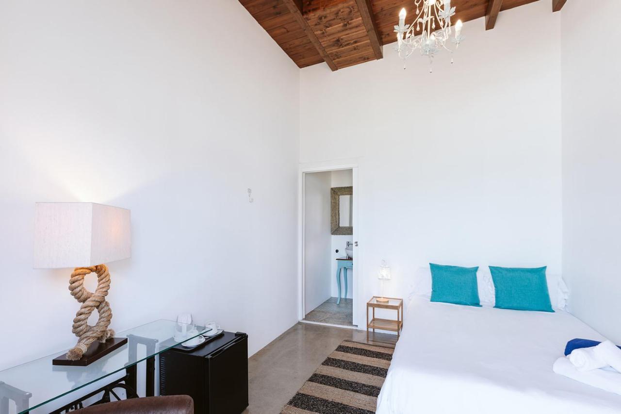 Hotelito Rural Flor de Timanfaya Tinajo Bagian luar foto