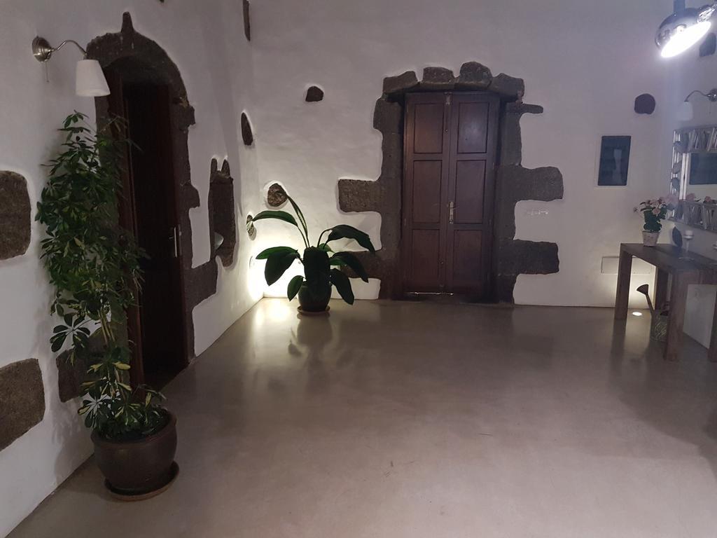 Hotelito Rural Flor de Timanfaya Tinajo Bagian luar foto