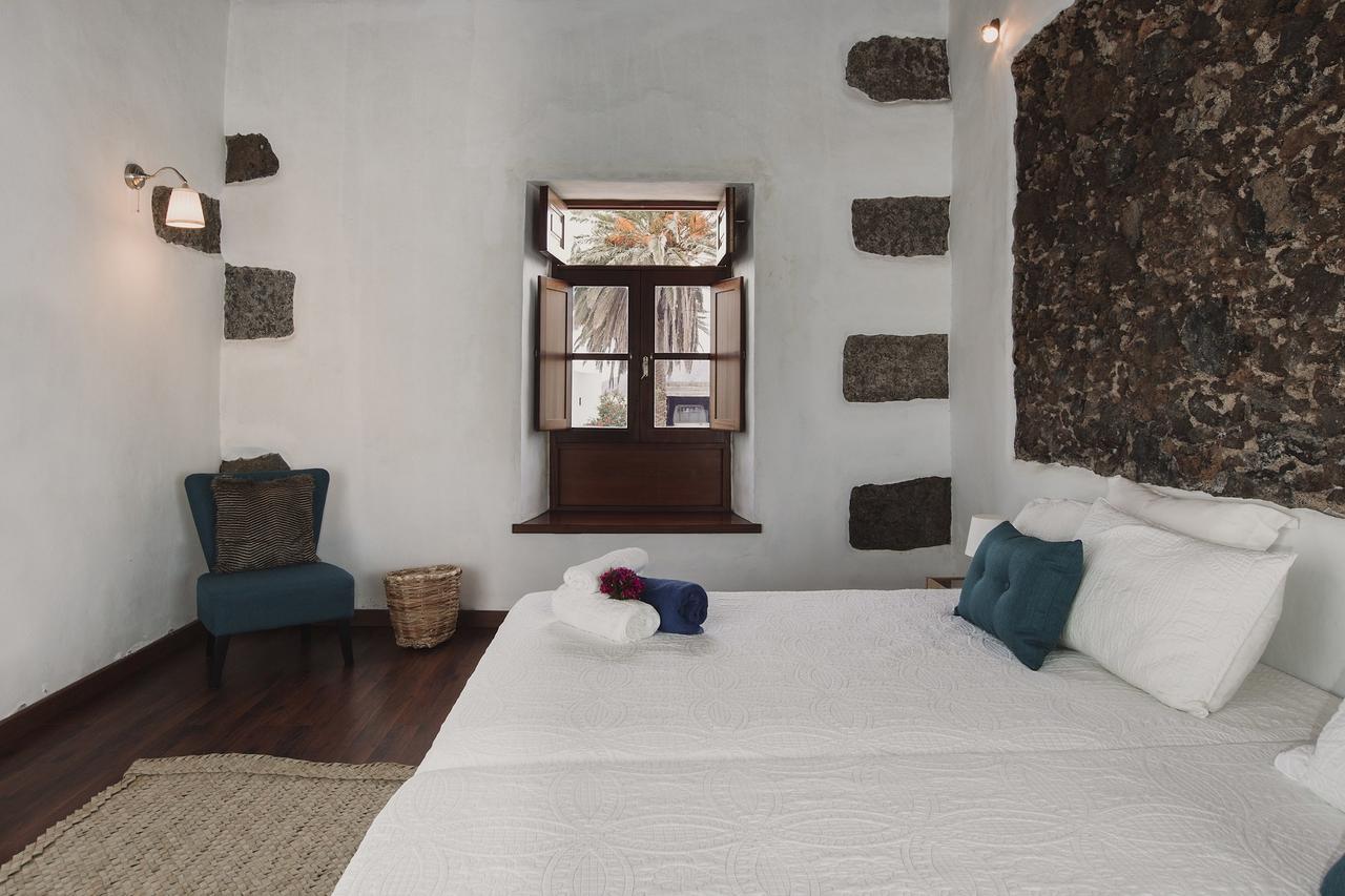Hotelito Rural Flor de Timanfaya Tinajo Bagian luar foto