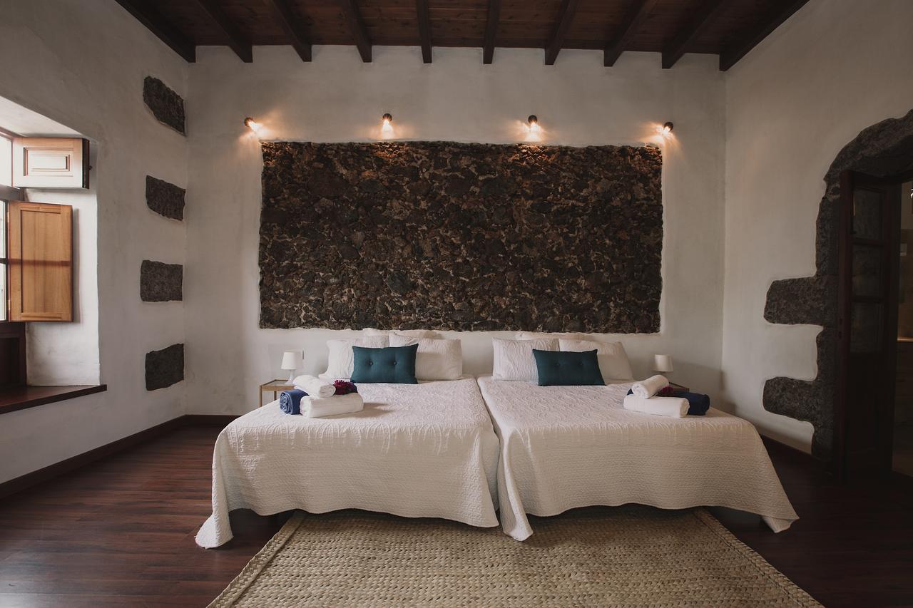 Hotelito Rural Flor de Timanfaya Tinajo Bagian luar foto