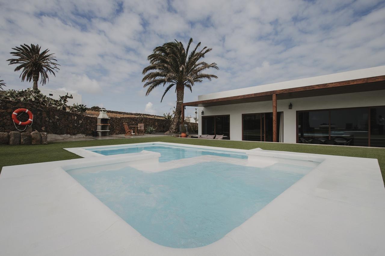 Hotelito Rural Flor de Timanfaya Tinajo Bagian luar foto