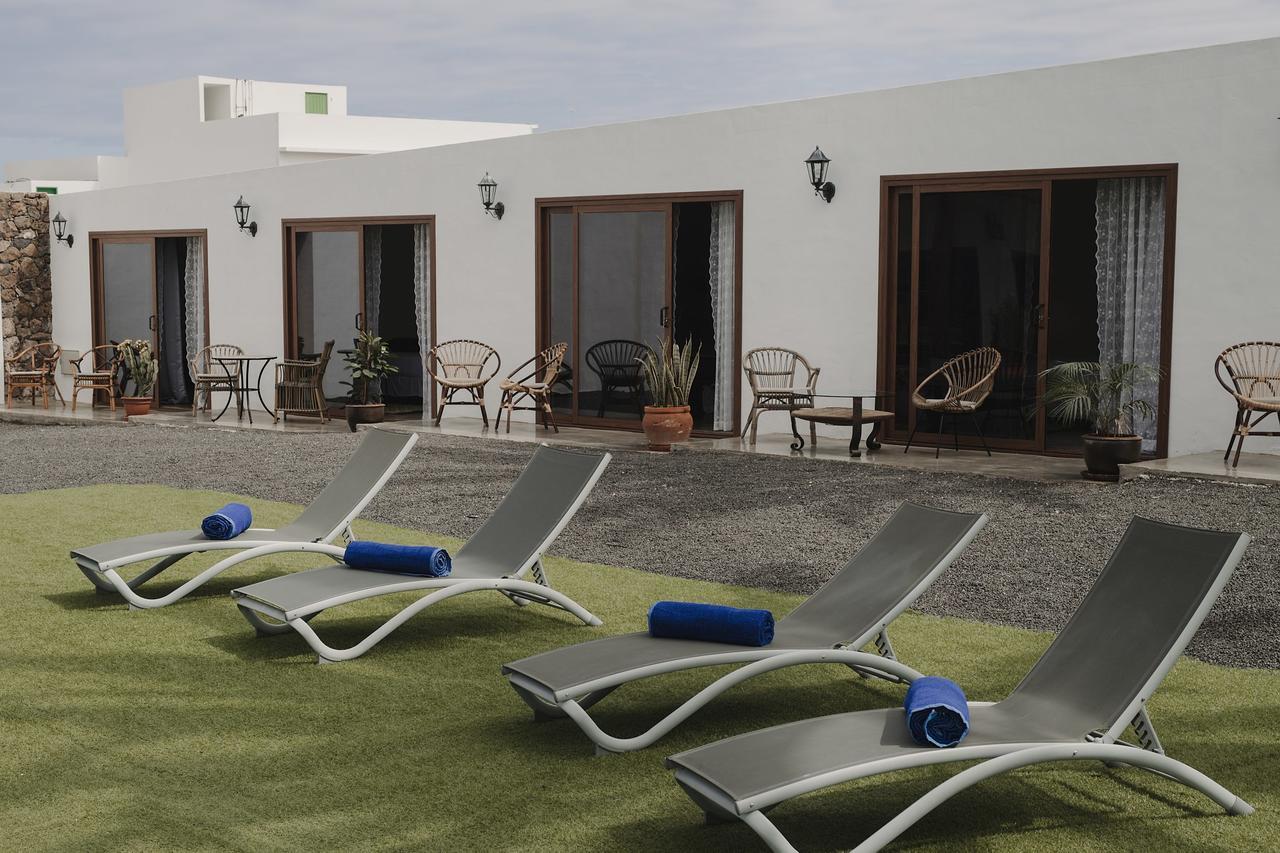 Hotelito Rural Flor de Timanfaya Tinajo Bagian luar foto
